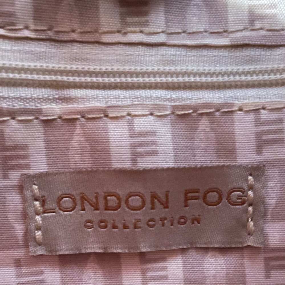 London Fog Bucket Cossbody Bag NWOT - Picture 13 of 15